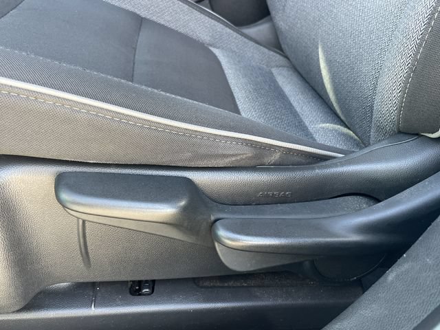 Used 2025 Chevrolet TrailBlazer LT w/ Driver Confidence Package FWD image 24