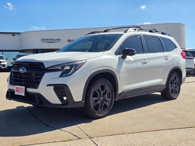 Used 2023 Subaru Ascent Onyx Edition Limited AWD/4WD image 3
