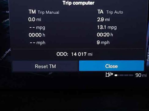 Certified 2025 Volvo XC60 B5 Core image 22