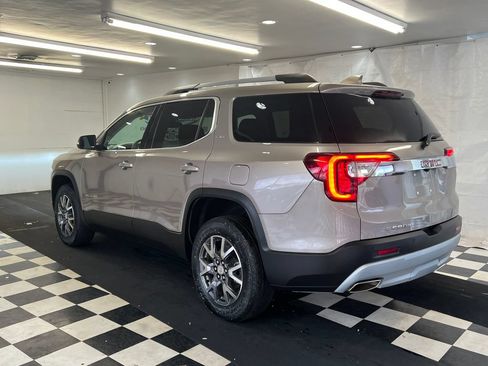 Used 2023 GMC Acadia SLE w/ Driver Convenience Package AWD/4WD image 8