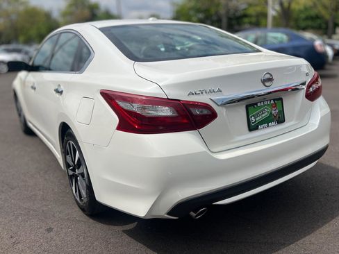 Used 2018 Nissan Altima 2.5 SV FWD image 12