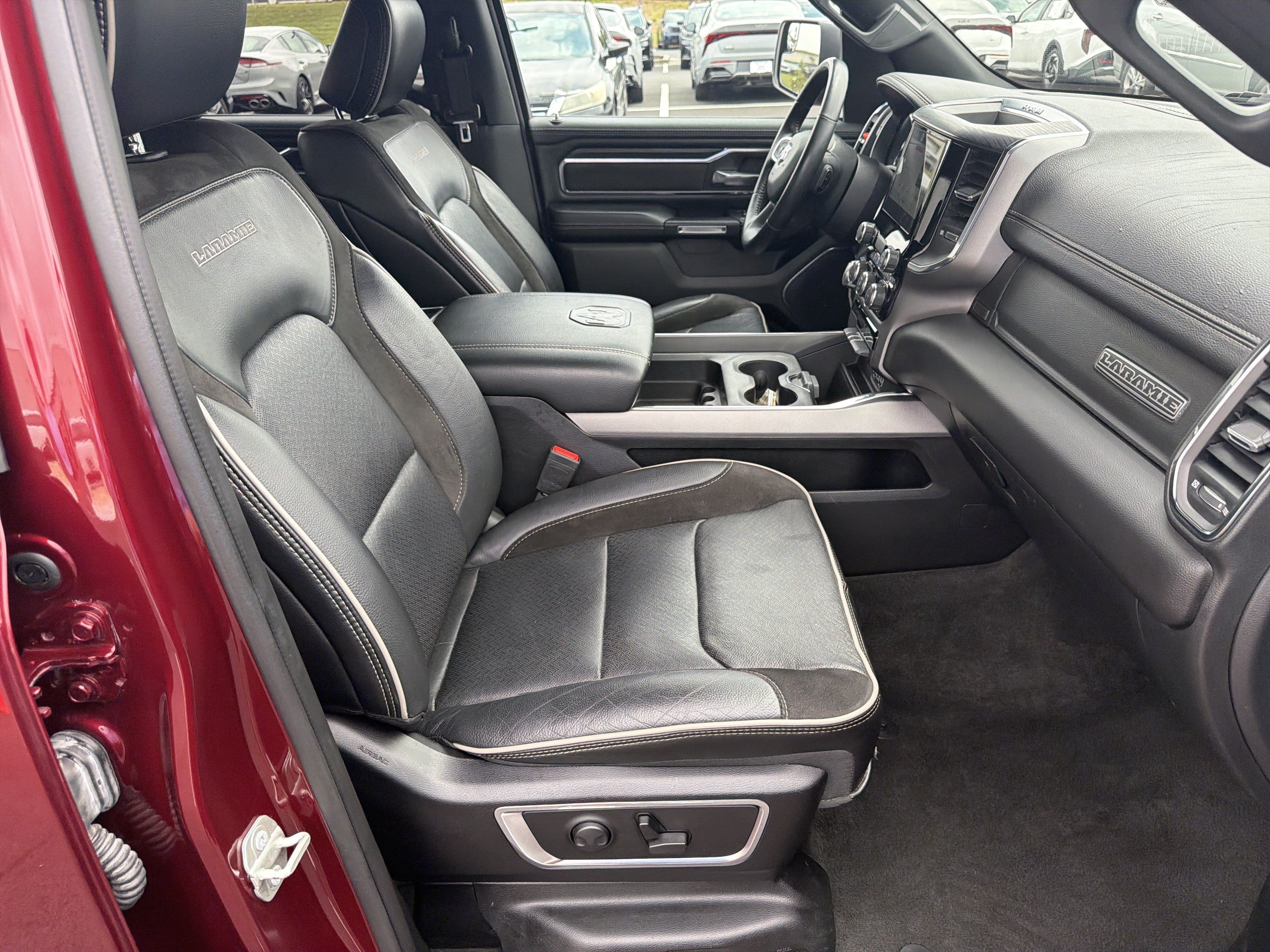 Used 2024 RAM 1500 Laramie RWD image 12