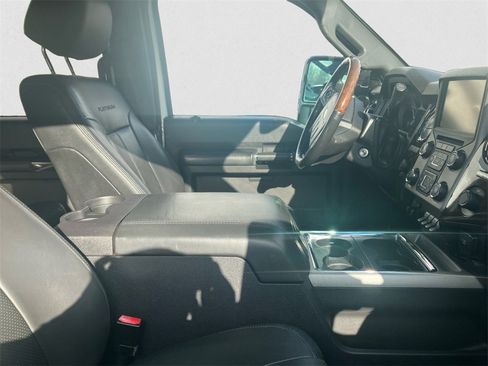 Used 2014 Ford F250 Platinum image 14
