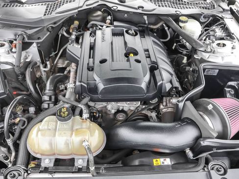 Used 2016 Ford Mustang Premium RWD image 36