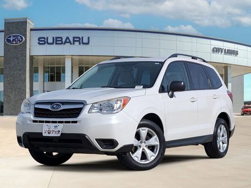 Used 2016 Subaru Forester 2.5i w/ Alloy Wheel Package image 1