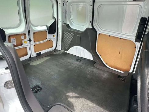 Used 2019 Ford Transit Connect XL image 15