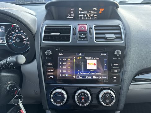 Used 2018 Subaru Forester 2.5i Limited image 18