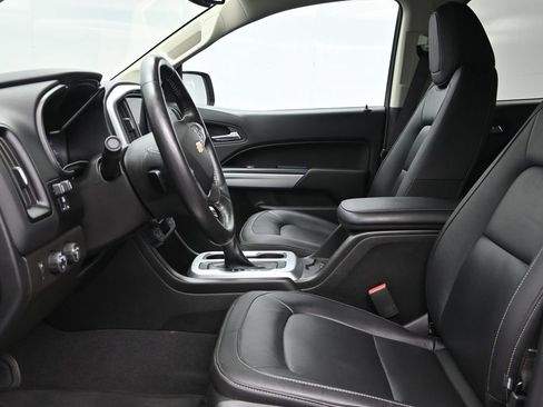 Used 2022 Chevrolet Colorado ZR2 image 9