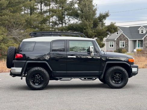 Used 2008 Toyota FJ Cruiser 4WD w/ Convenience Pkg image 5