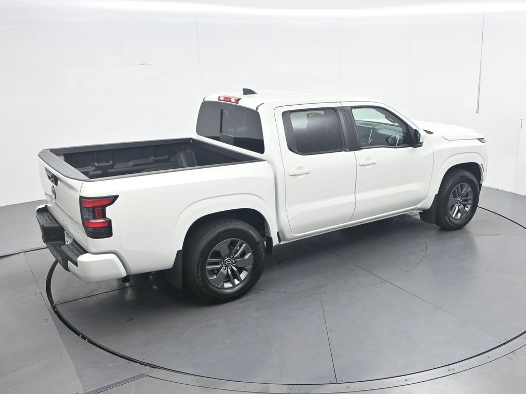 Used 2025 Nissan Frontier SV RWD image 34