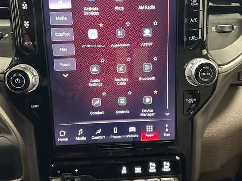 Used 2025 RAM 2500 Laramie image 32