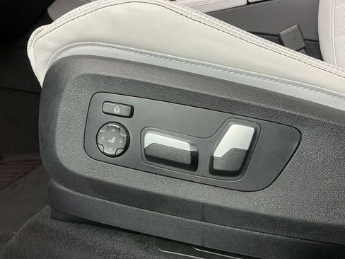 Certified 2025 BMW X5 sDrive40i image 20