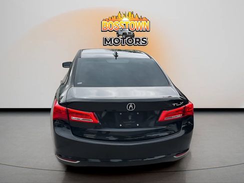 Used 2018 Acura TLX FWD image 4