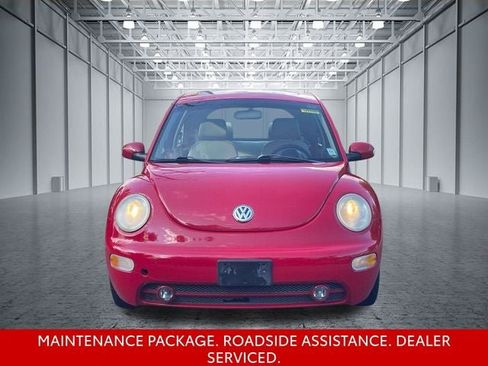 Used 2005 Volkswagen Beetle GLS FWD image 2