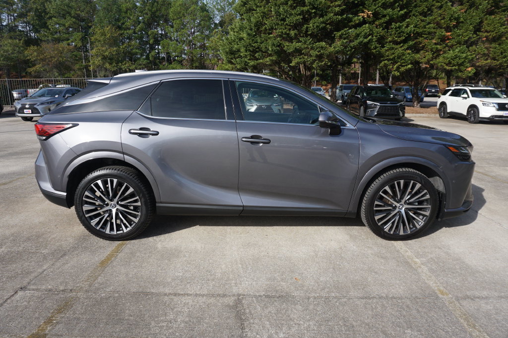 Used 2023 Lexus RX 350 Premium Plus w/ Accessory Package AWD/4WD image 25