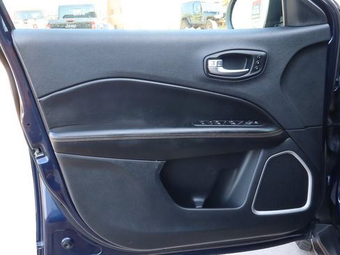 Used 2021 Jeep Compass Limited w/ Elite Interior Group image 14