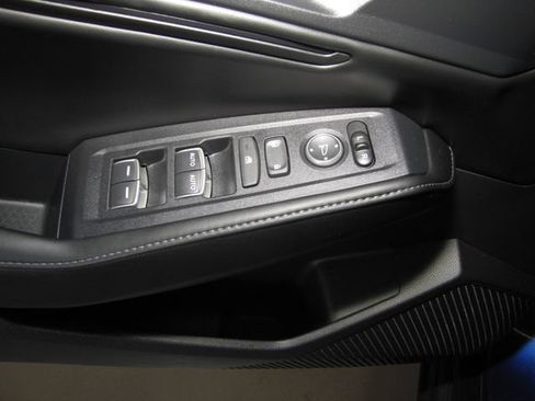 Certified 2023 Honda Accord Sport image 11