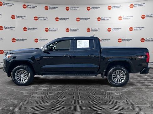 Used 2025 Chevrolet Colorado LT image 2
