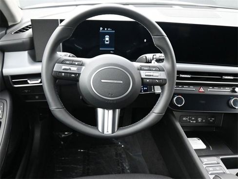 New 2026 Hyundai Sonata SEL image 13