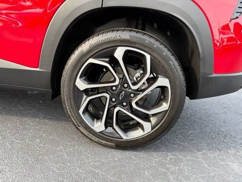 Certified 2026 Chevrolet Trax RS w/ Driver Confidence Package FWD image 10