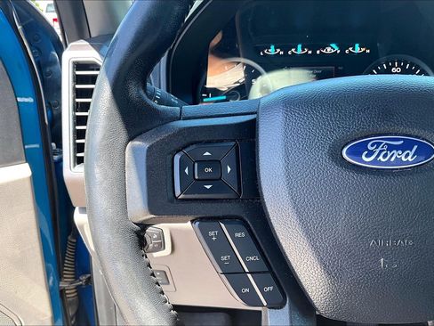 Used 2020 Ford F150 XLT w/ Equipment Group 302A Luxury AWD/4WD image 11