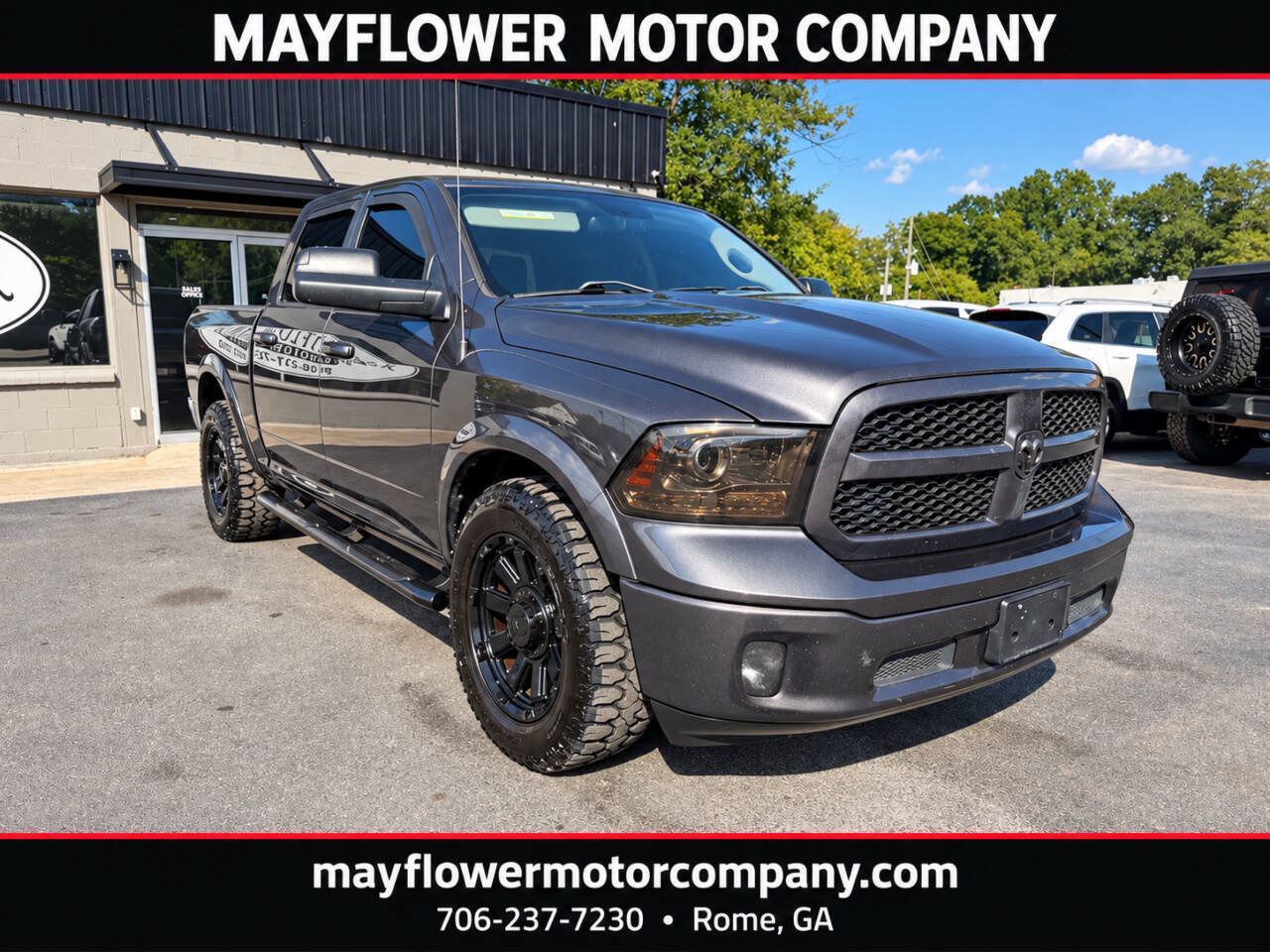 Used 2018 RAM 1500 Laramie w/ Convenience Group AWD/4WD image 1