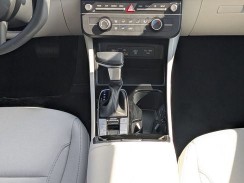 New 2026 Hyundai Tucson SE FWD image 16