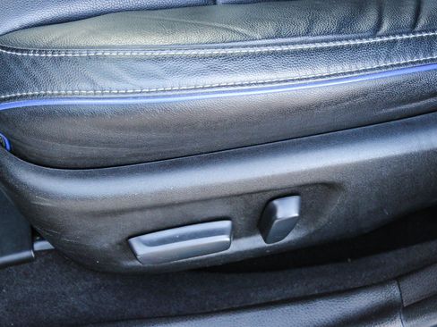 Used 2019 Toyota Corolla XSE w/ Carpet Mat Package (TMS) FWD image 22