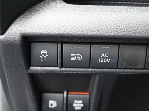 Used 2025 Toyota Sienna XSE image 14