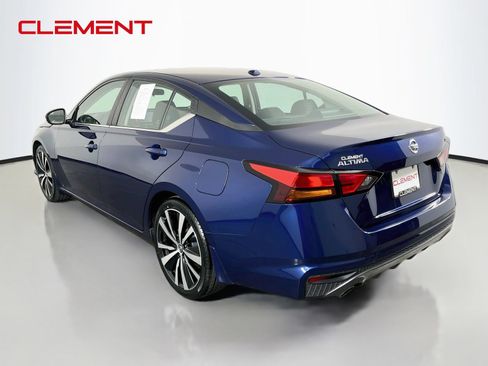 Used 2019 Nissan Altima 2.5 SR w/ SR Premium Package FWD image 9