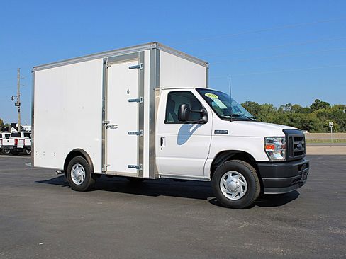 Used 2023 Ford E-350 and Econoline 350 Super Duty w/ Driver's Safety Package image 3