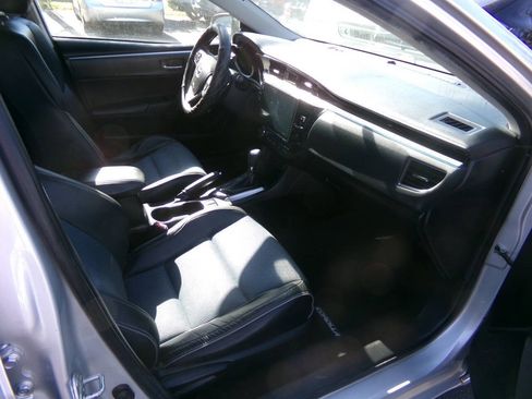 Used 2014 Toyota Corolla S w/ Driver Convenience Package FWD image 7