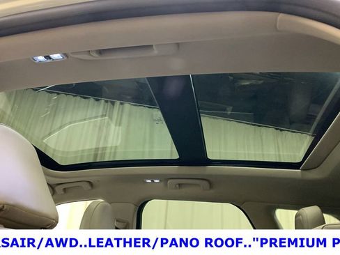 Used 2022 Lincoln Corsair AWD w/ Premium Package image 23