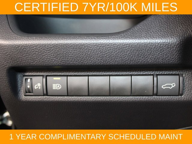 Used 2025 Toyota RAV4 XLE w/ Convenience Package AWD/4WD image 18