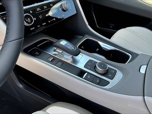 New 2026 INFINITI QX60 Luxe w/ Cargo Package image 12