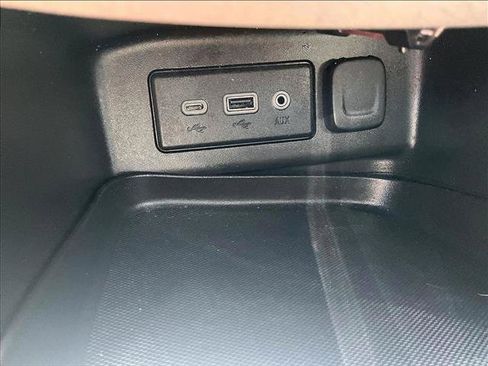 Certified 2020 Chevrolet Equinox LS FWD image 26