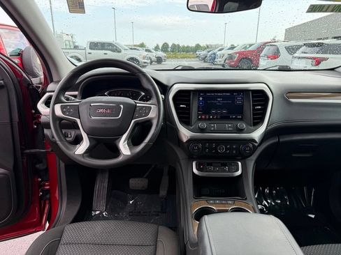 Used 2021 GMC Acadia SLE w/ Driver Convenience Package FWD image 14