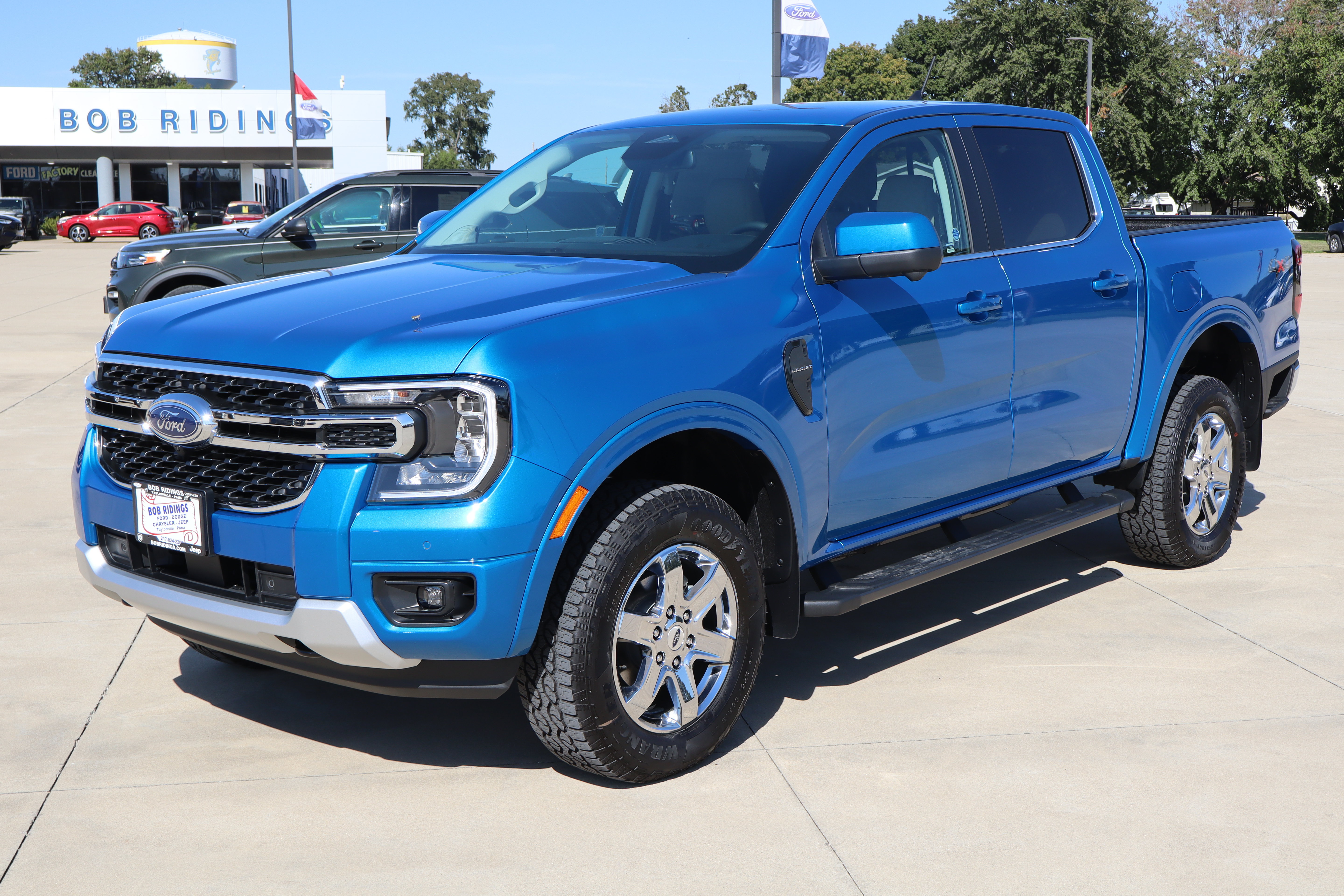New 2026 Ford Ranger Lariat w/ Chrome Accent Package AWD/4WD image 1
