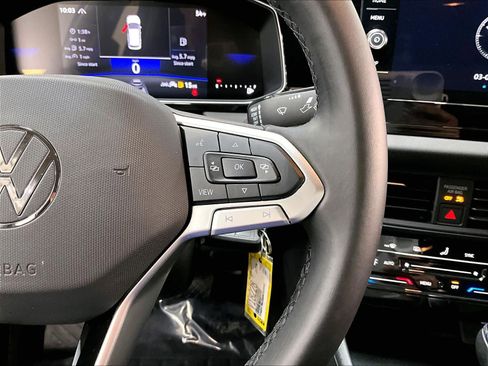 Used 2025 Volkswagen Jetta S image 21