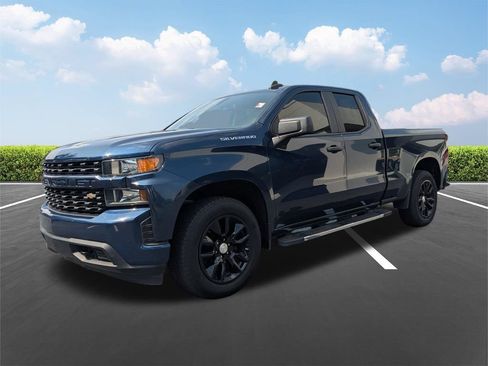Used 2020 Chevrolet Silverado 1500 Custom w/ Custom Value Package RWD image 8
