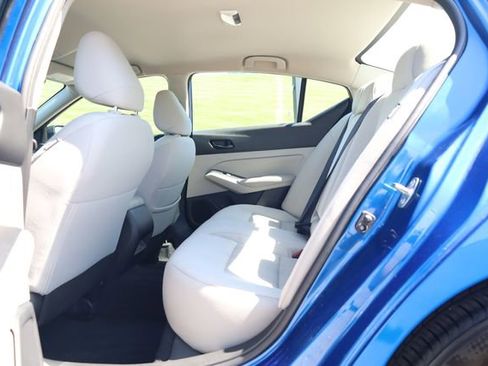 Used 2025 Nissan Altima 2.5 SV FWD image 22