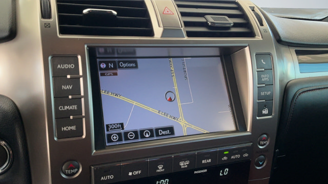 Used 2020 Lexus GX 460 Premium w/ Premium Package AWD/4WD image 11