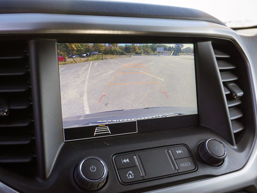 Used 2023 GMC Acadia SLE AWD/4WD image 39