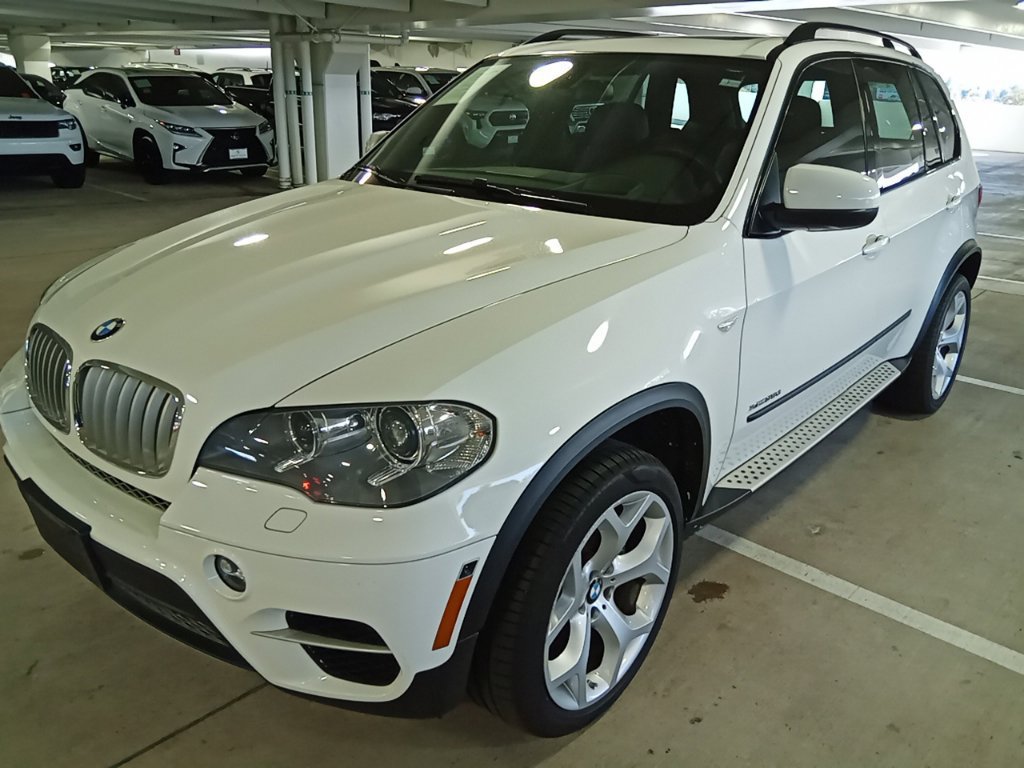 Used 2012 BMW X5 xDrive35d AWD/4WD image 1