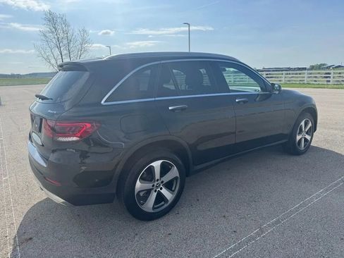 Used 2022 Mercedes-Benz GLC 300 4MATIC image 7