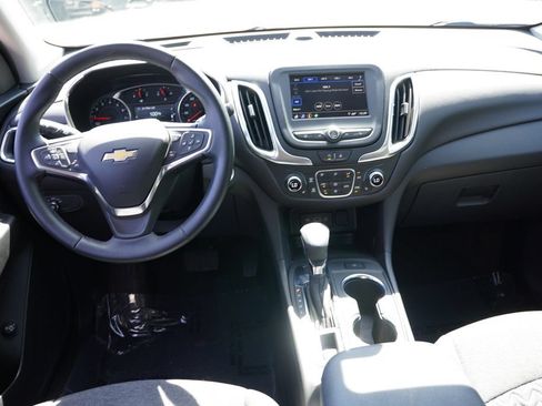 Certified 2024 Chevrolet Equinox LT AWD/4WD image 18