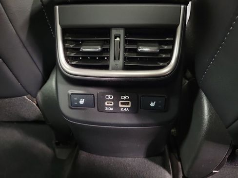 Used 2024 Subaru Legacy Limited AWD/4WD image 25