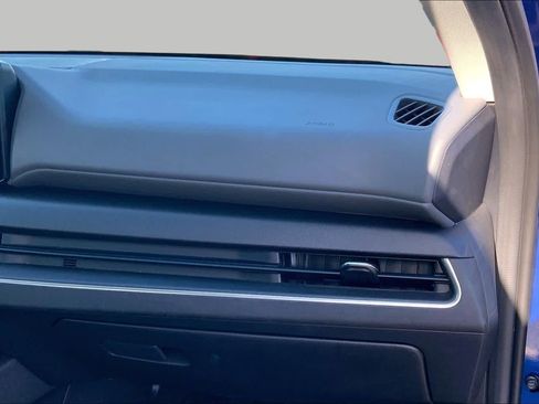 Used 2025 Kia K4 FWD image 19