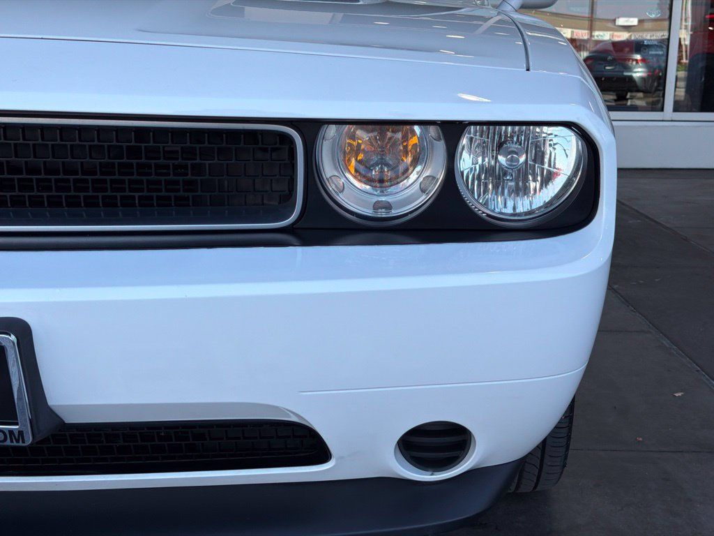 Used 2013 Dodge Challenger SXT w/ Super Sport Group RWD image 5