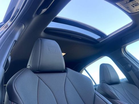 Used 2019 Lexus UX 200 F Sport w/ F Sport Premium Package FWD image 19